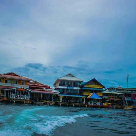 Caribbean Villages Aparments Bocas del Toro Eksteriør billede